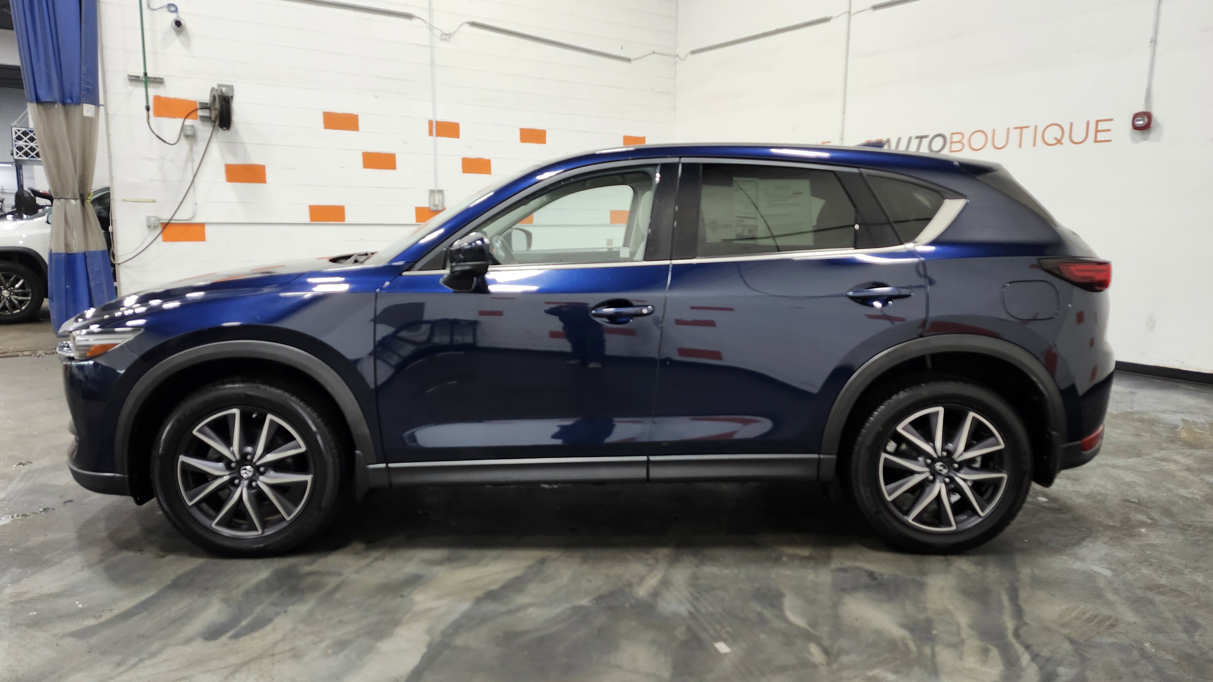 Used 2018 MAZDA CX-5 Grand Touring image 16