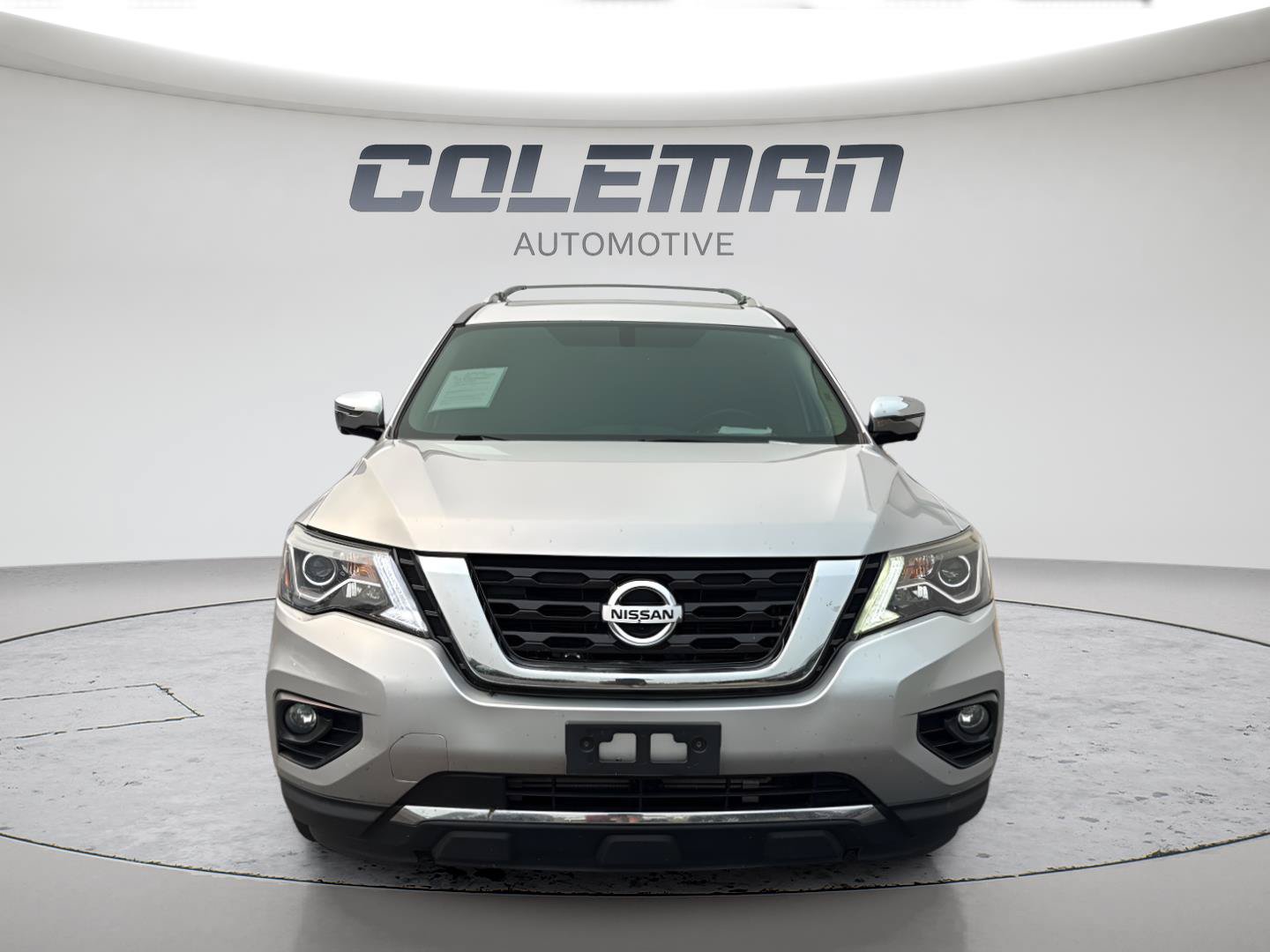 Used 2017 Nissan Pathfinder Platinum w/ Cargo Package AWD/4WD image 8