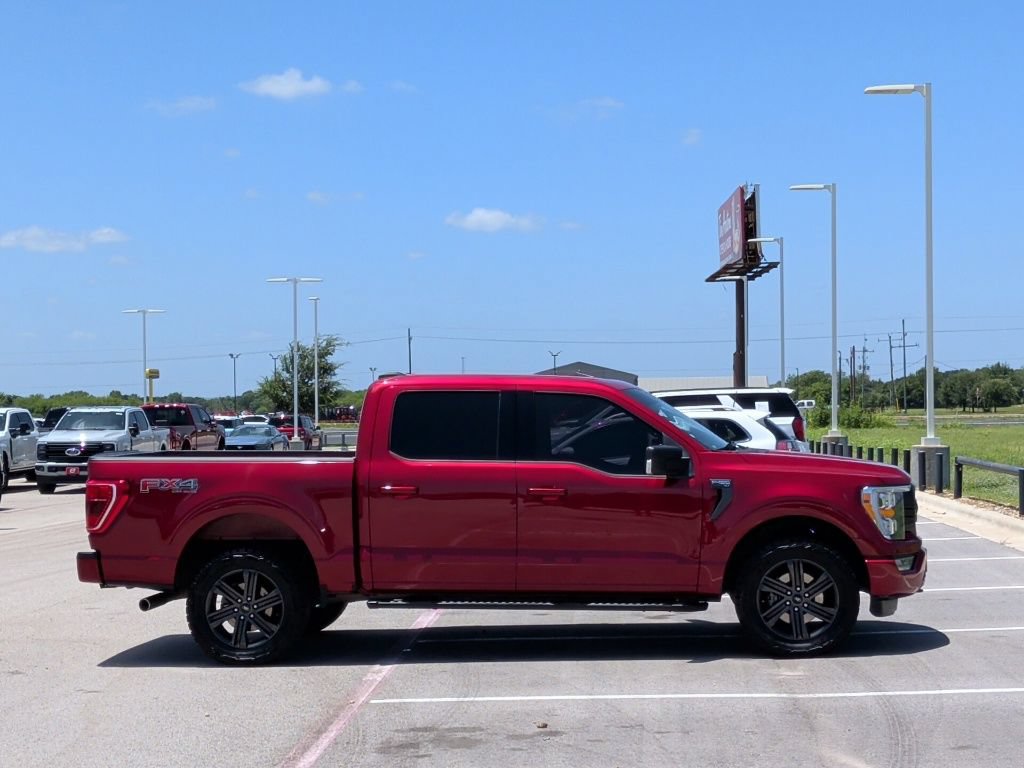 Used 2022 Ford F150 XLT w/ Equipment Group 302A High AWD/4WD image 9