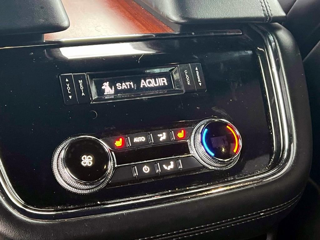 Used 2020 Lincoln Navigator L Reserve w/ Equipment Group 201A Reserve image 16