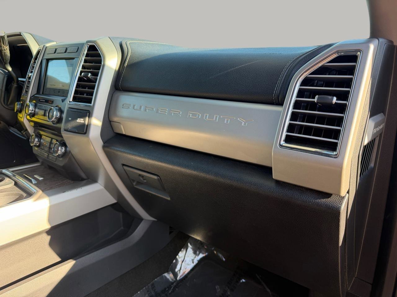 Used 2017 Ford F250 Lariat w/ Chrome Package AWD/4WD image 47