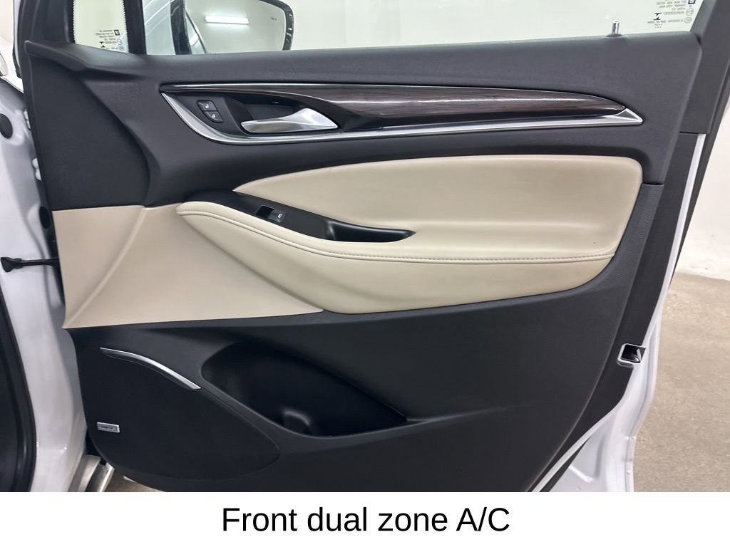 Used 2021 Buick Enclave Essence w/ Sound and Sites Package image 20