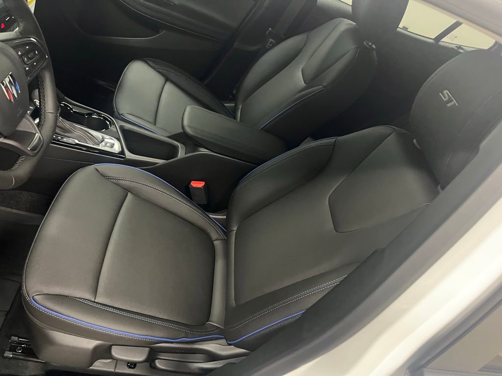 New 2026 Buick Encore GX Sport Touring image 22