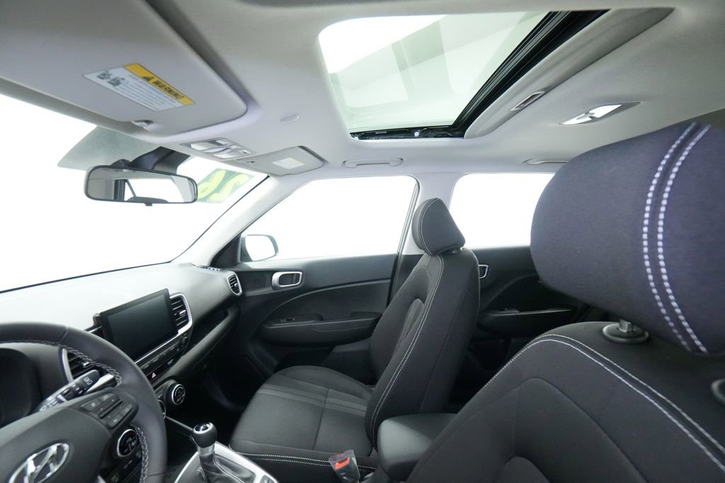 New 2026 Hyundai Venue SEL FWD image 16