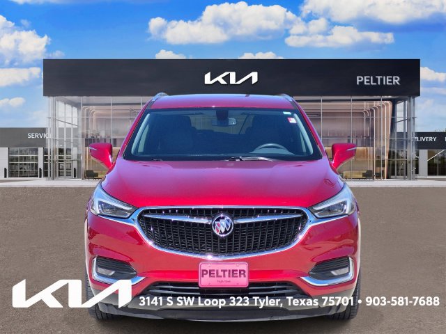 Used 2018 Buick Enclave Essence FWD image 2