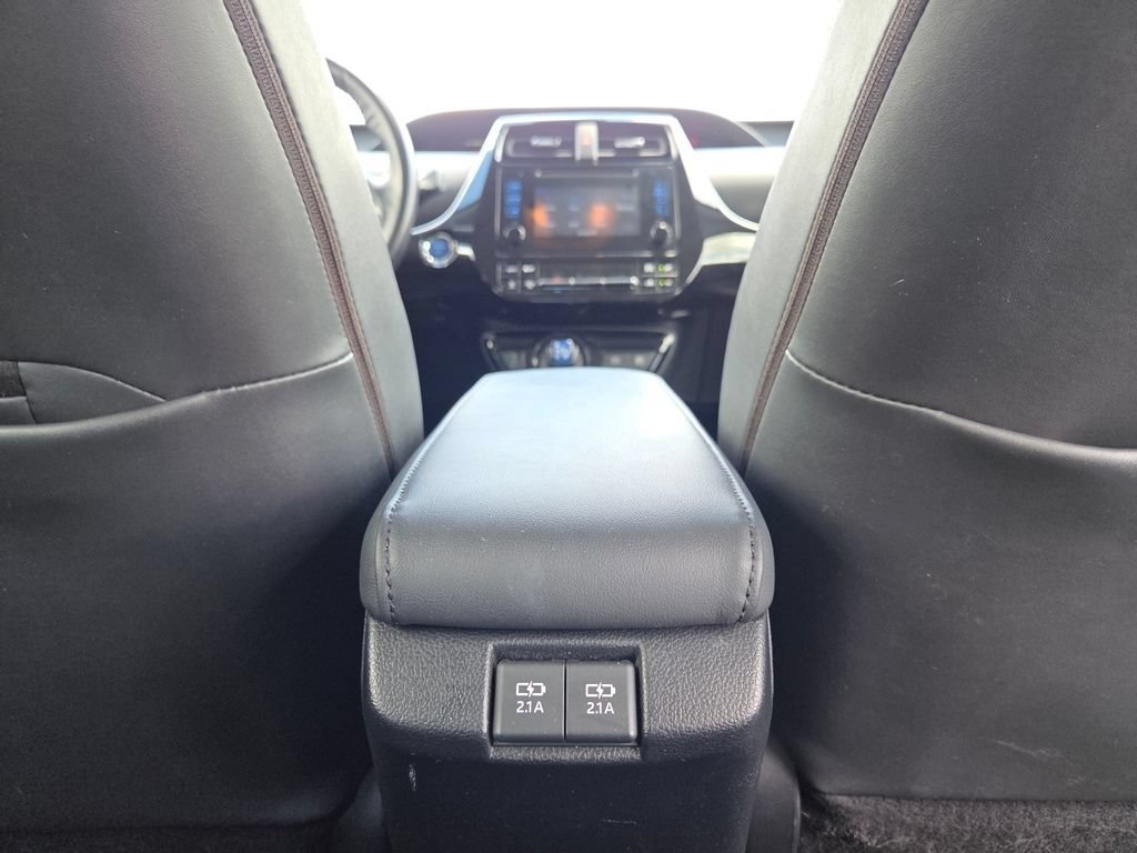 Used 2019 Toyota Prius XLE AWD/4WD image 32