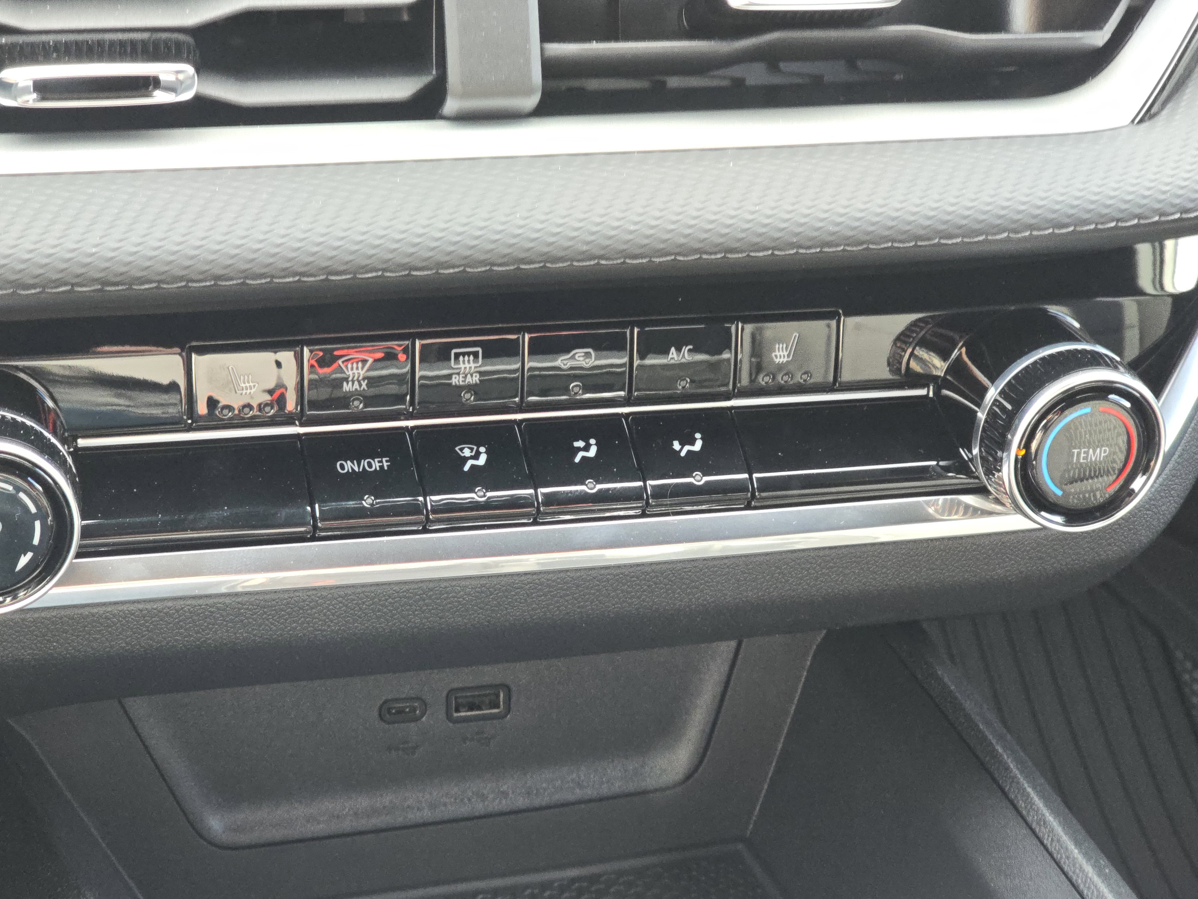 New 2026 Chevrolet Equinox LT image 21