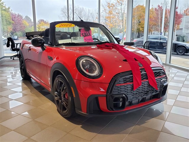 Used 2022 MINI Cooper John Cooper Works w/ Premium Package image 32