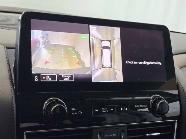 Used 2024 Nissan Armada SL w/ Captain's Chairs Package image 25