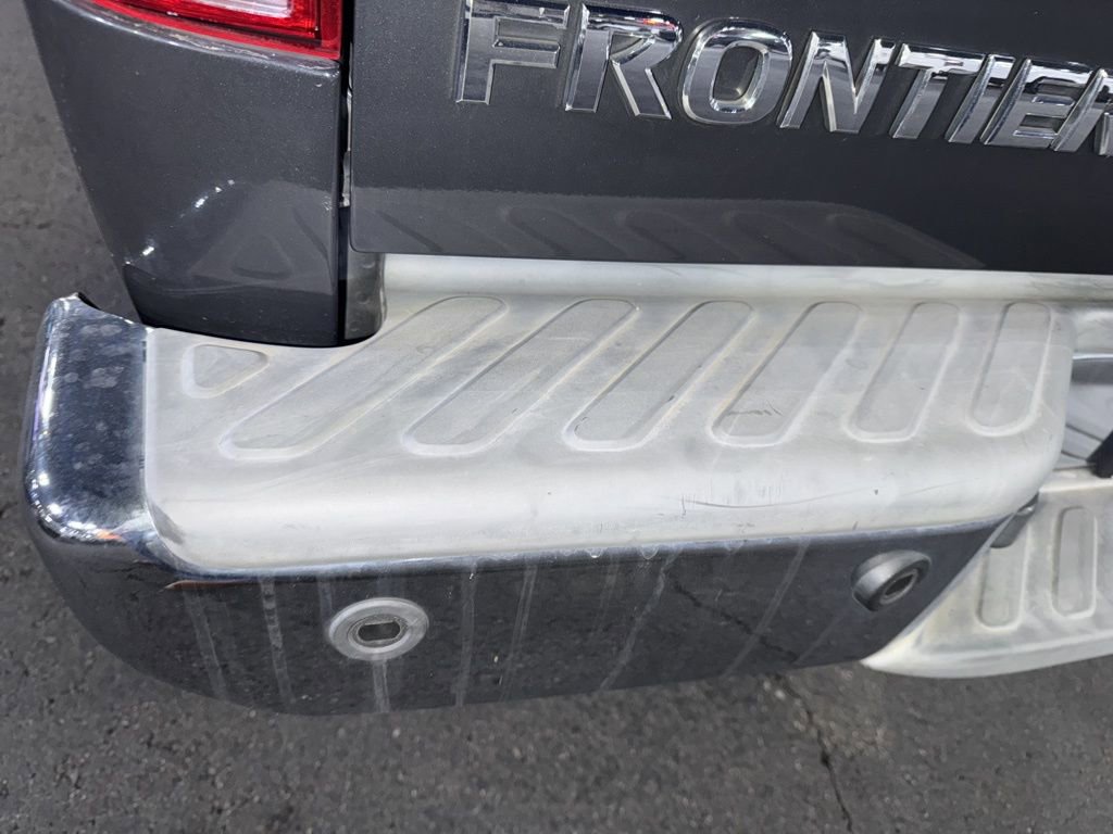 Used 2014 Nissan Frontier SV w/ SV Value Truck Package image 14