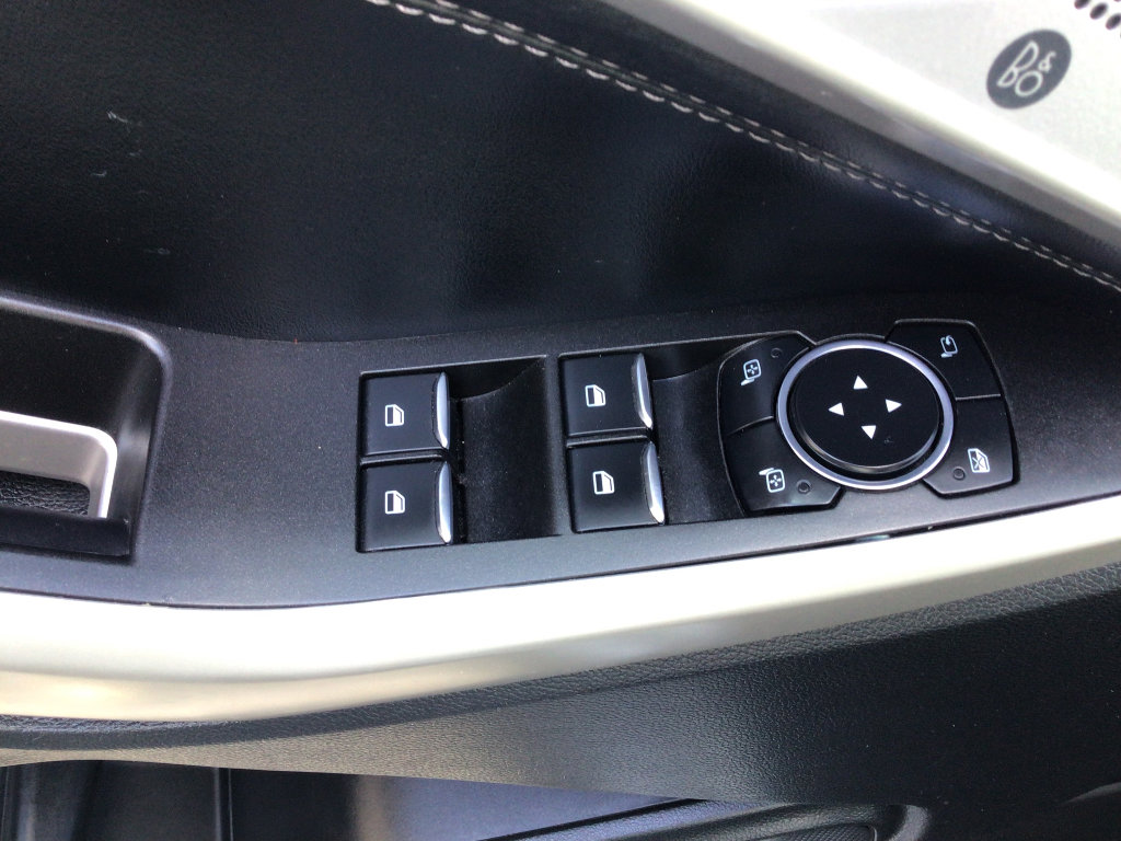 Used 2023 Ford Explorer Limited RWD image 5