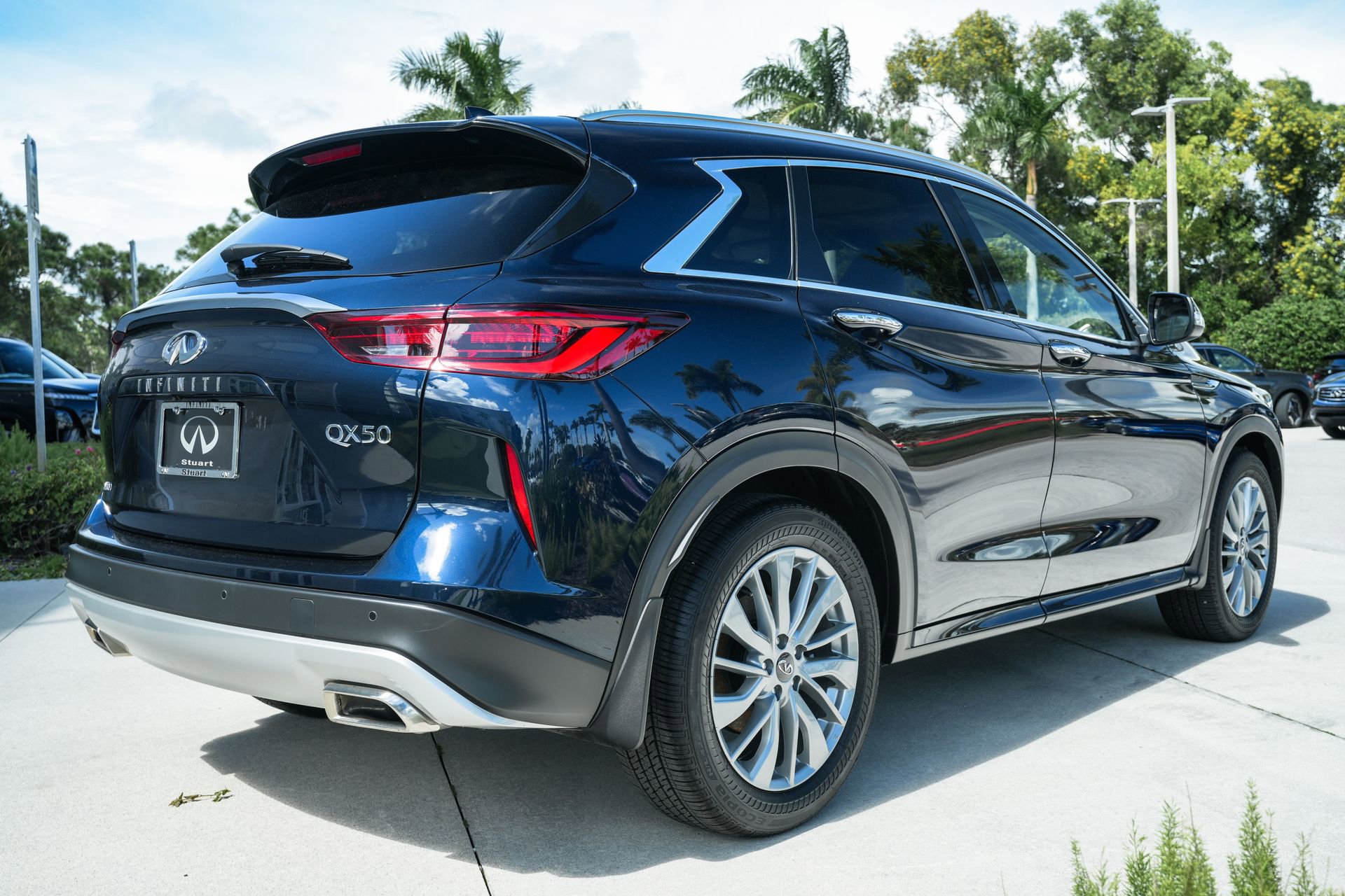 Used 2025 INFINITI QX50 Luxe image 21