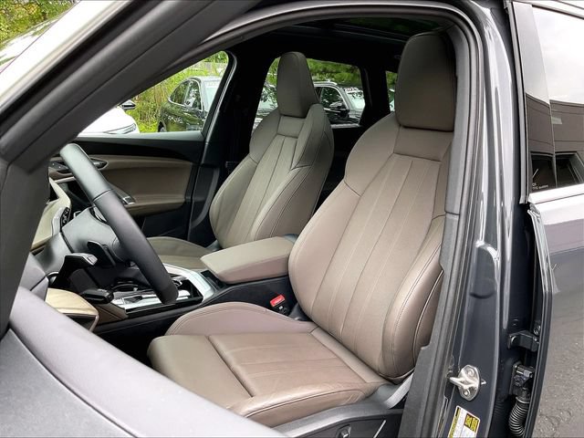 Used 2025 Audi Q5 Premium w/ Premium Plus AWD/4WD image 6