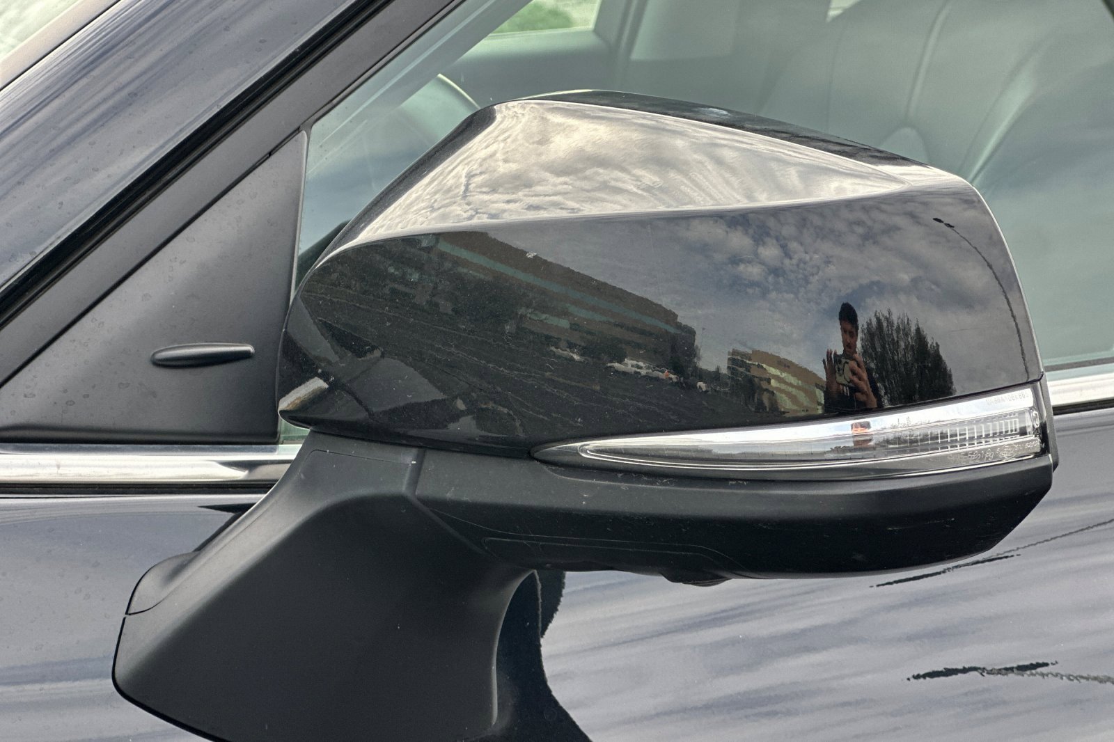 Used 2022 Toyota Highlander Limited image 54