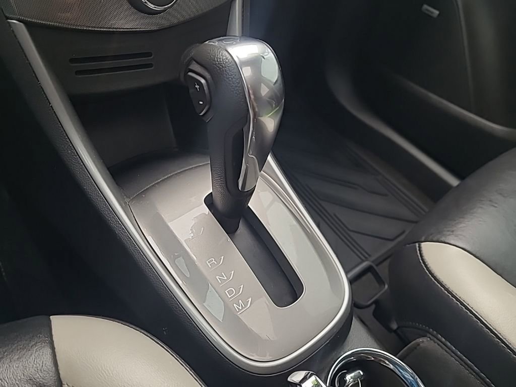 Used 2016 Chevrolet Trax LTZ w/ Midnight Edition image 24