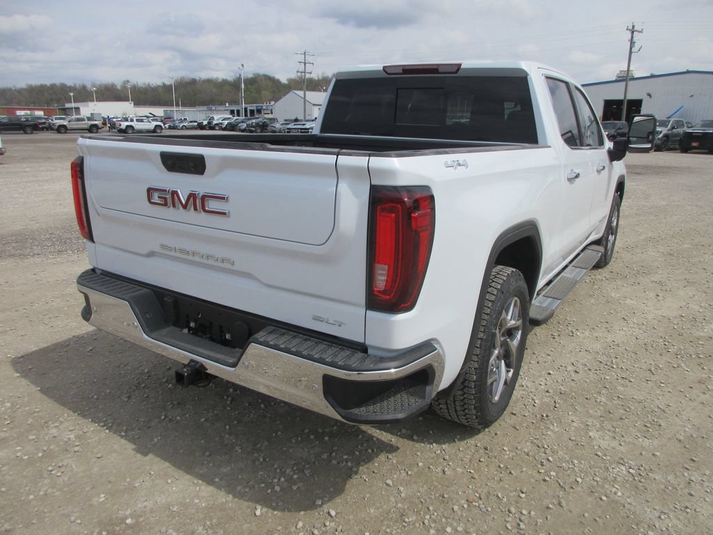 New 2026 GMC Sierra 1500 SLT AWD/4WD image 5