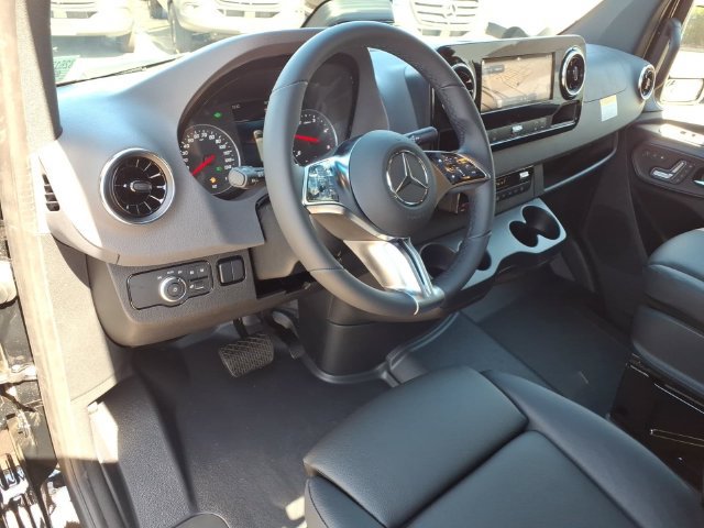 New 2026 Mercedes-Benz Sprinter 2500 image 13