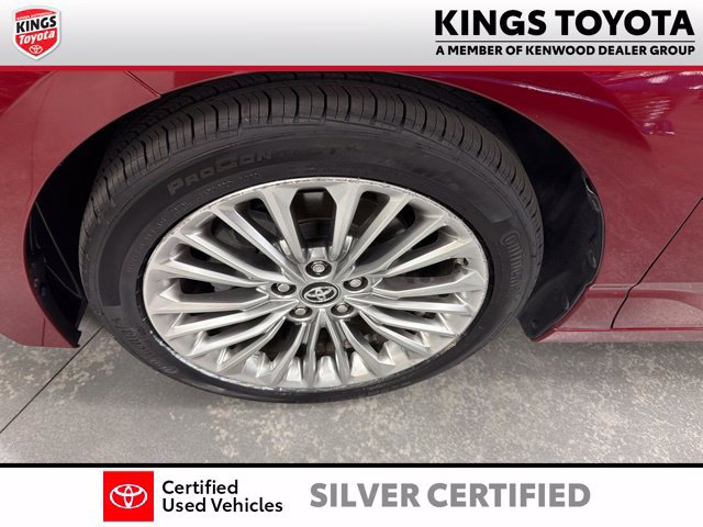 Certified 2019 Toyota Avalon Limited w/ All Weather Liner Package FWD image 32