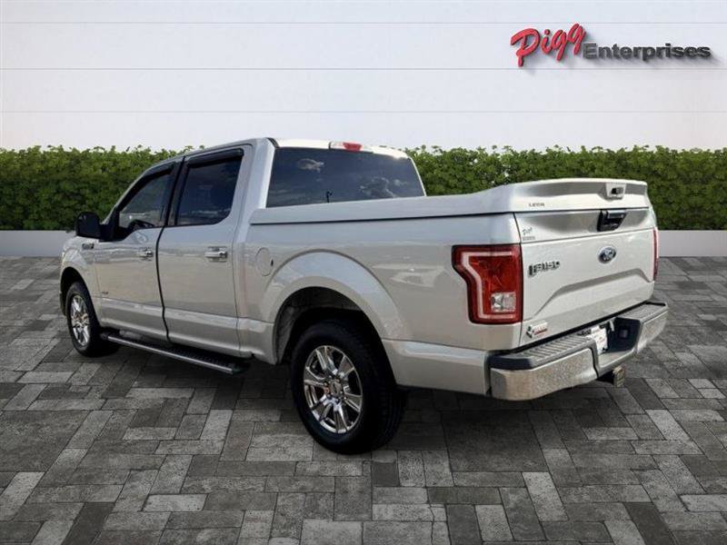 Used 2015 Ford F150 XLT w/ Equipment Group 301A Mid RWD image 3