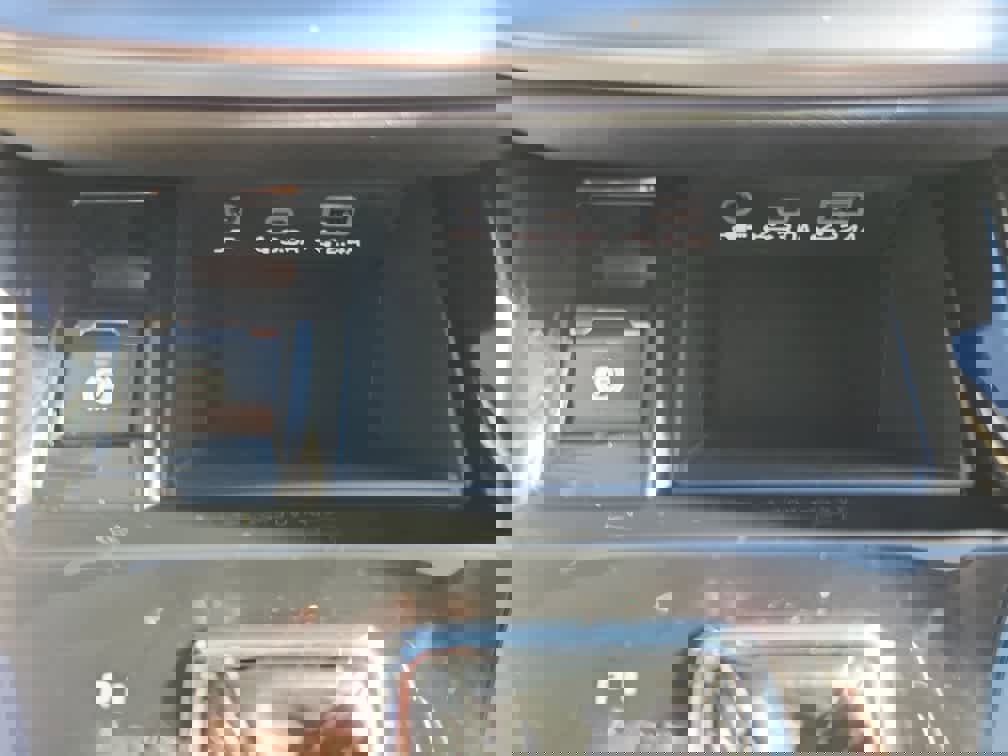 Certified 2023 Subaru Outback Limited image 17