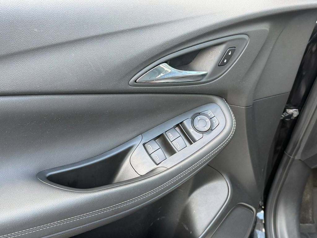 Certified 2023 Buick Encore GX Preferred FWD image 23