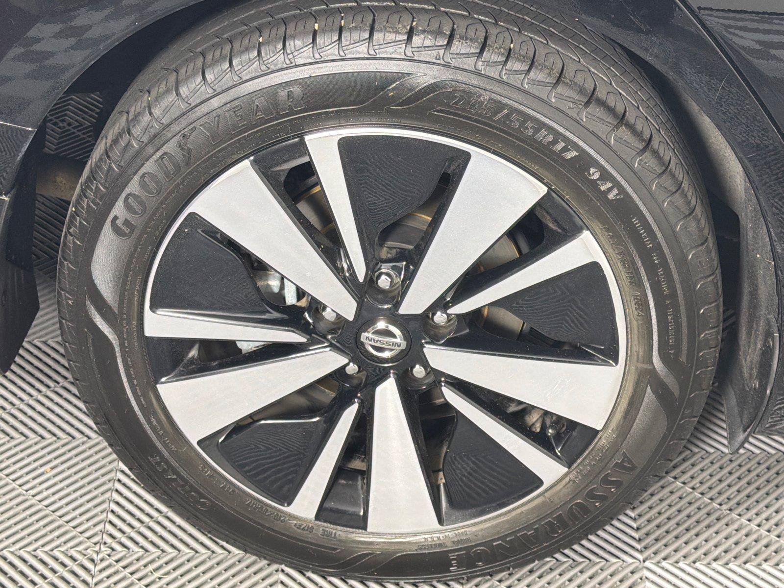 Used 2020 Nissan Altima 2.5 SV FWD image 17