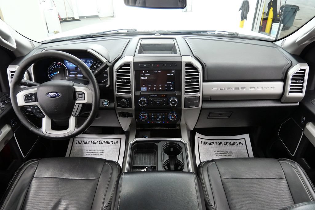 Used 2017 Ford F250 Lariat w/ Lariat Ultimate Package AWD/4WD image 23