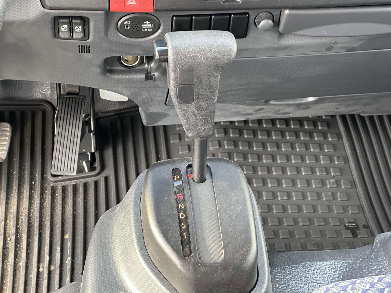 New 2025 Chevrolet Low Cab Forward image 11