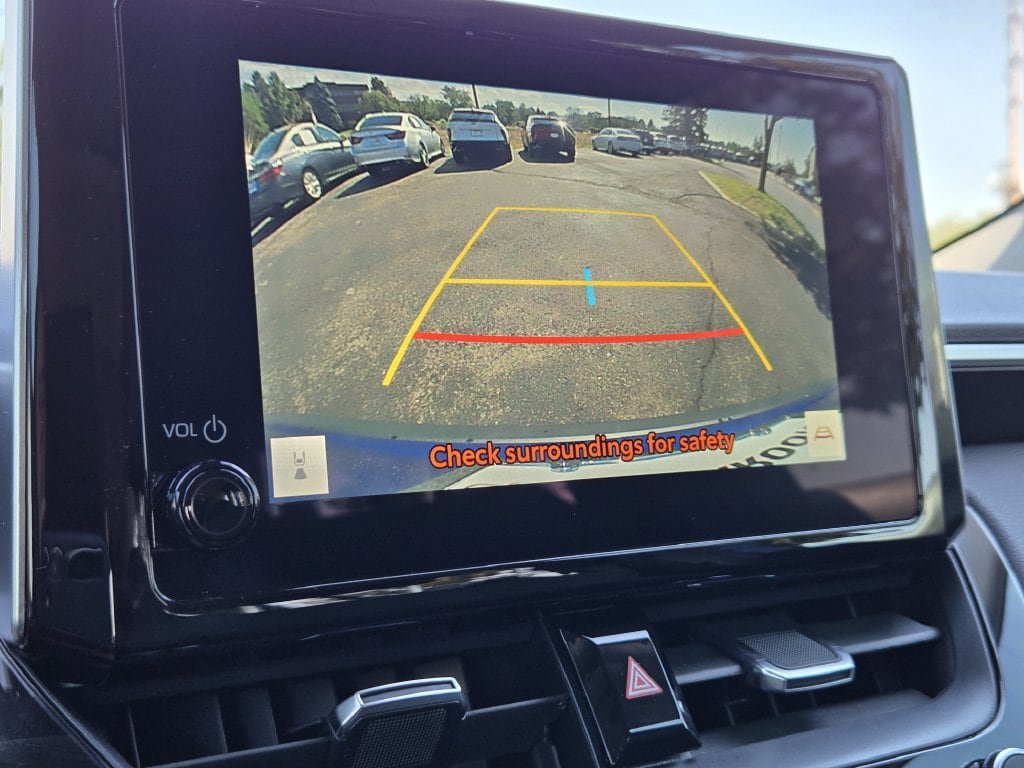 Used 2024 Toyota Corolla Cross XLE w/ Convenience Package AWD/4WD image 12