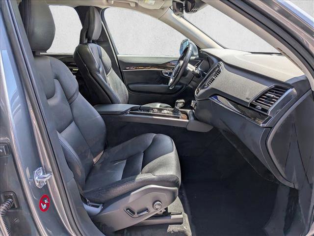 Used 2017 Volvo XC90 T6 Momentum w/ Vision Package AWD/4WD image 23