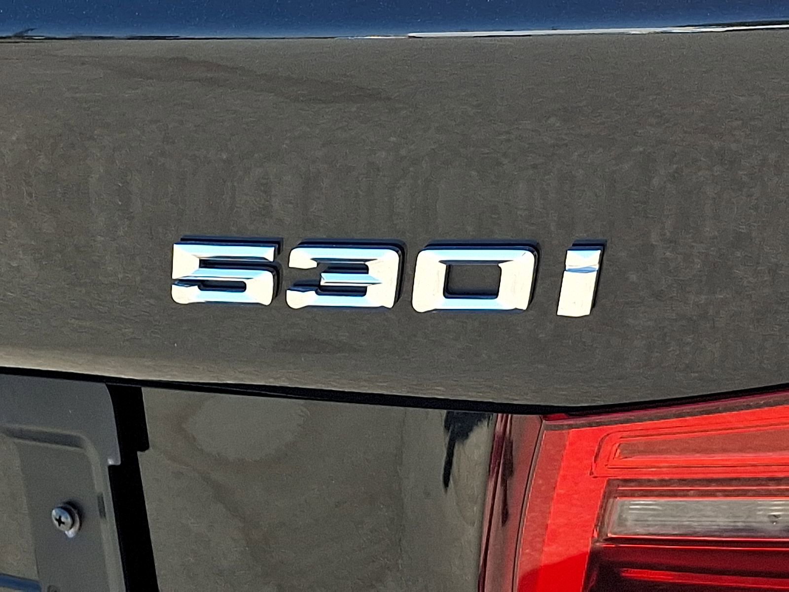 Used 2019 BMW 530i w/ Premium Package RWD image 33