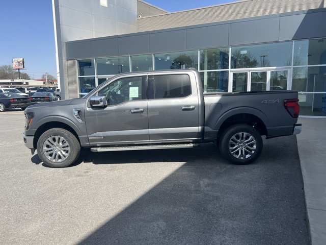 New 2025 Ford F150 XLT w/ Equipment Group 303A High image 3