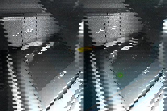 Used 2022 Toyota Camry SE w/ Cold Weather Package image 29