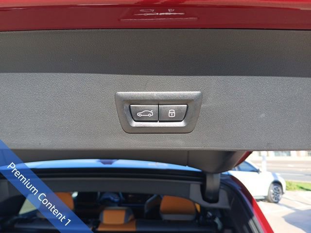 Certified 2025 BMW X3 xDrive30i w/ Premium Package image 10