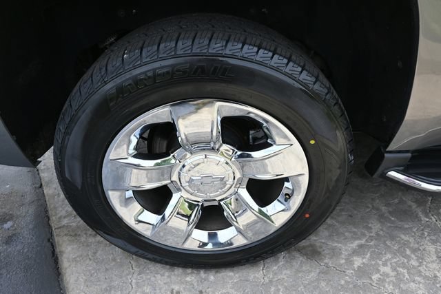 Used 2018 Chevrolet Tahoe Premier AWD/4WD image 12
