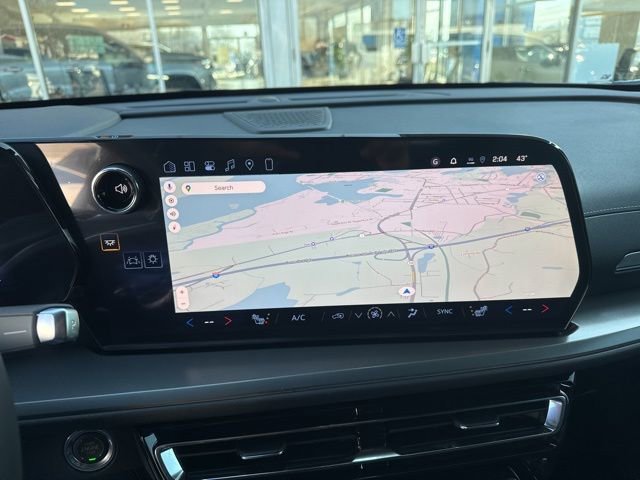 New 2026 Chevrolet Traverse LT w/ Enhanced Driving Package AWD/4WD image 2