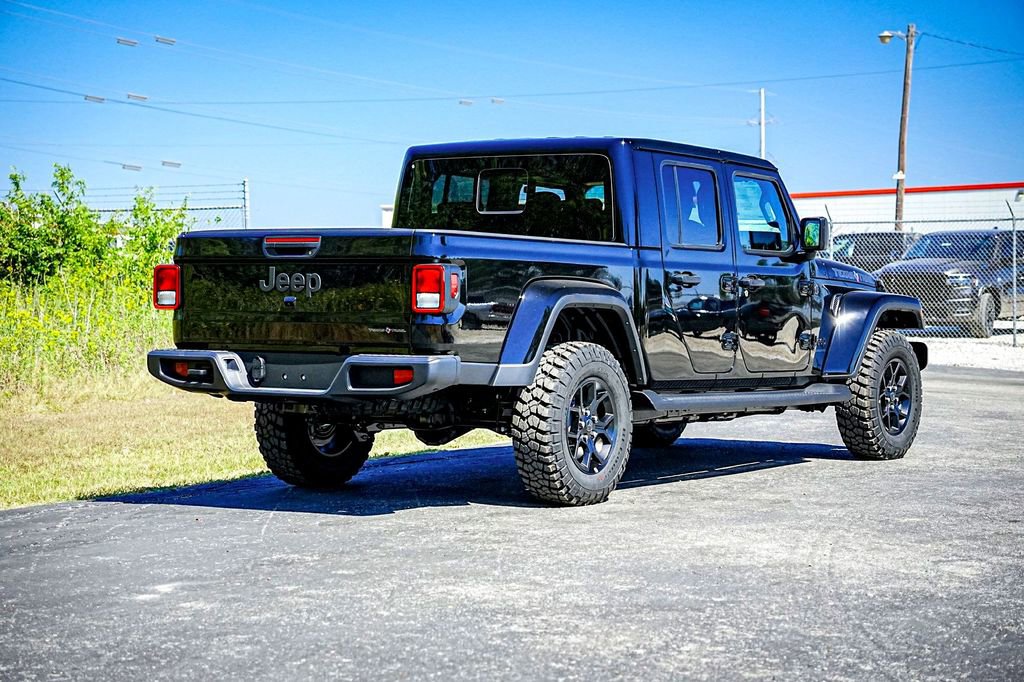 New 2025 Jeep Gladiator Sport image 7
