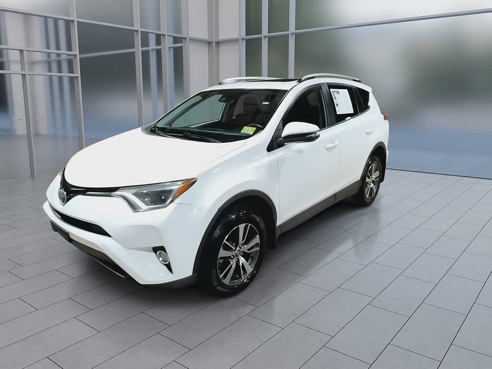 Used 2017 Toyota RAV4 XLE w/ Plus Extra Value Package AWD/4WD image 3