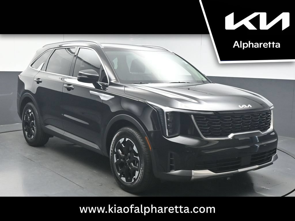 Used 2025 Kia Sorento S w/ Panoramic Sunroof Package