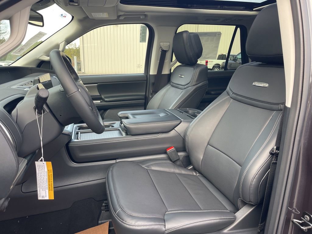 New 2026 Ford Expedition Max Platinum w/ Driver's Package image 16