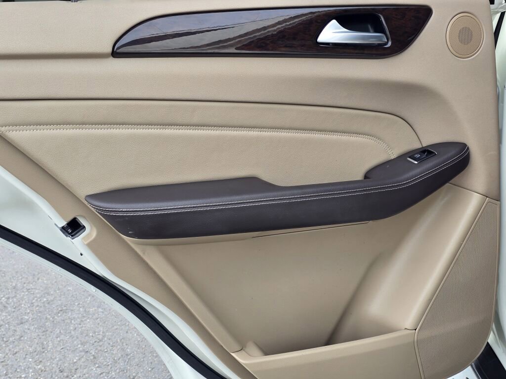 Used 2013 Mercedes-Benz ML 350 2WD image 21