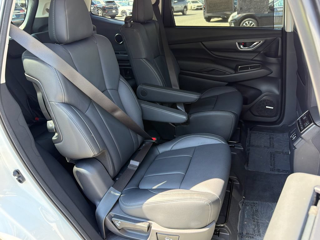 Certified 2025 Subaru Ascent Limited AWD/4WD image 11
