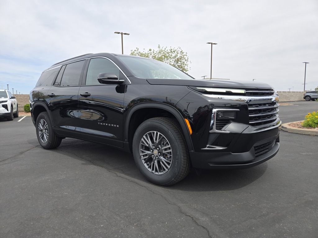 New 2026 Chevrolet Traverse LT w/ Driver Confidence Package FWD image 1