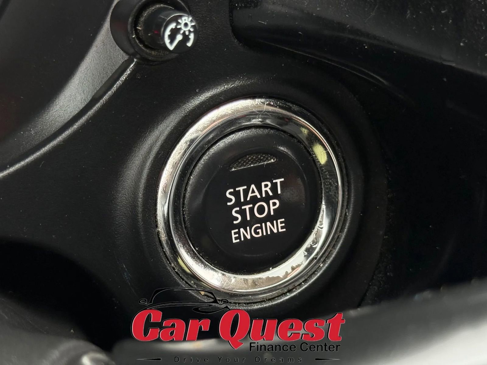 Used 2019 Mitsubishi Outlander SEL AWD/4WD image 29