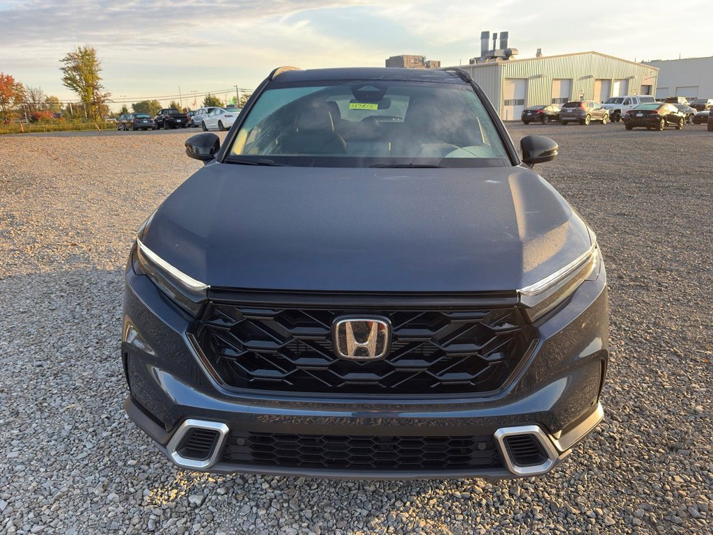 Used 2025 Honda CR-V Sport Touring image 2