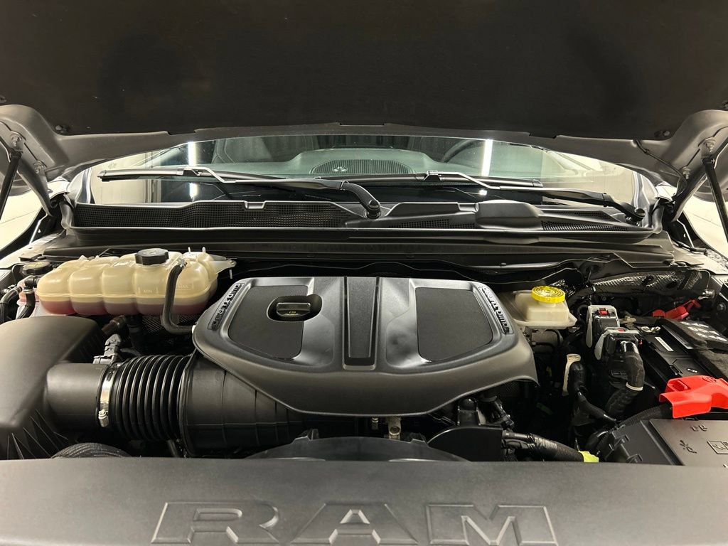 Used 2025 RAM 1500 Big Horn AWD/4WD image 14