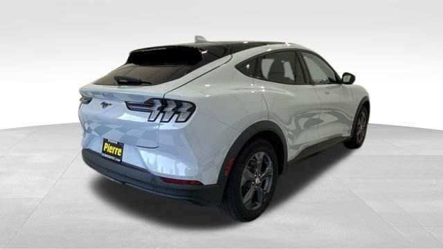 Used 2021 Ford Mustang Mach-E Select image 5
