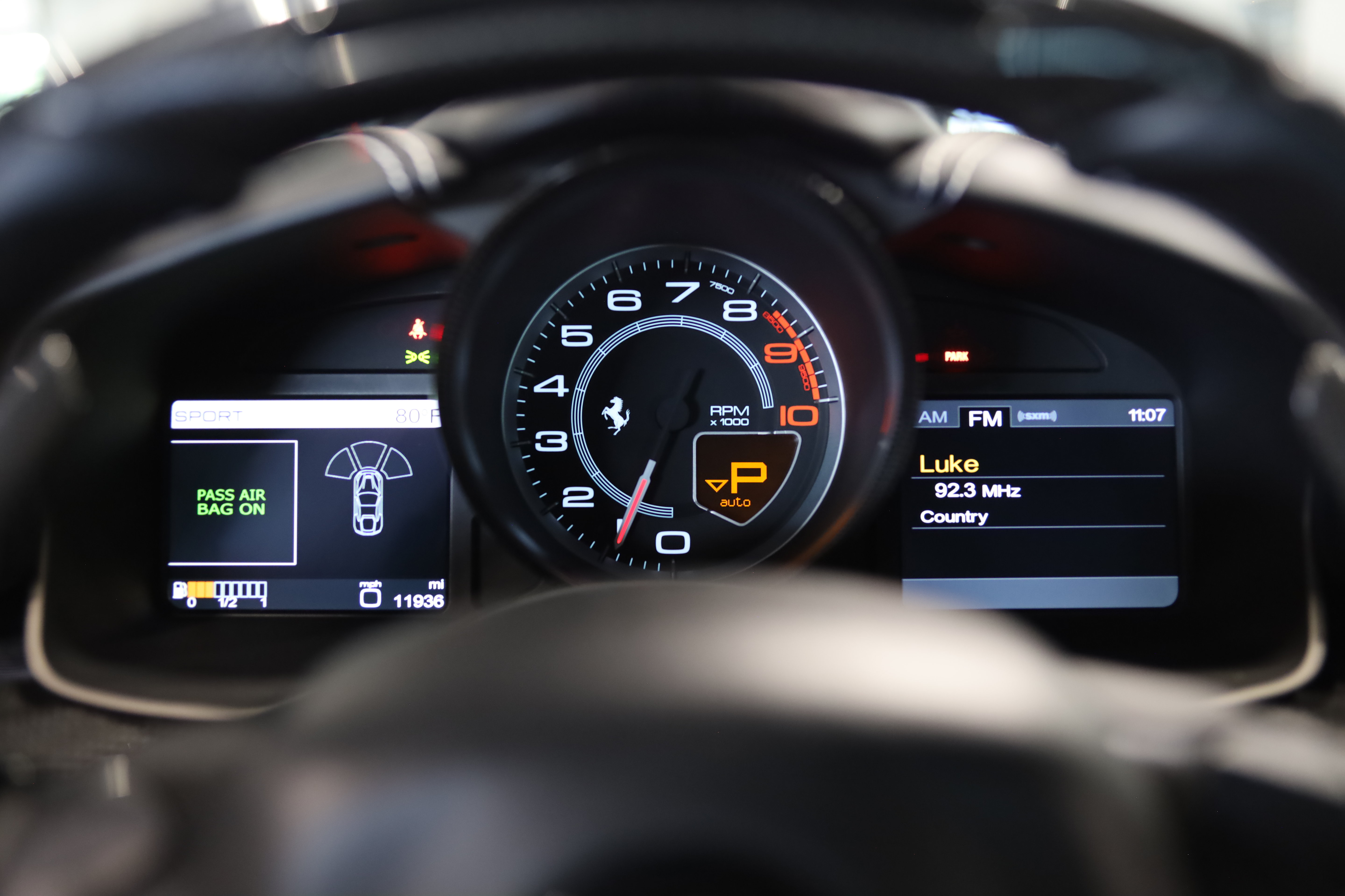 Used 2015 Ferrari F12 Berlinetta RWD image 23