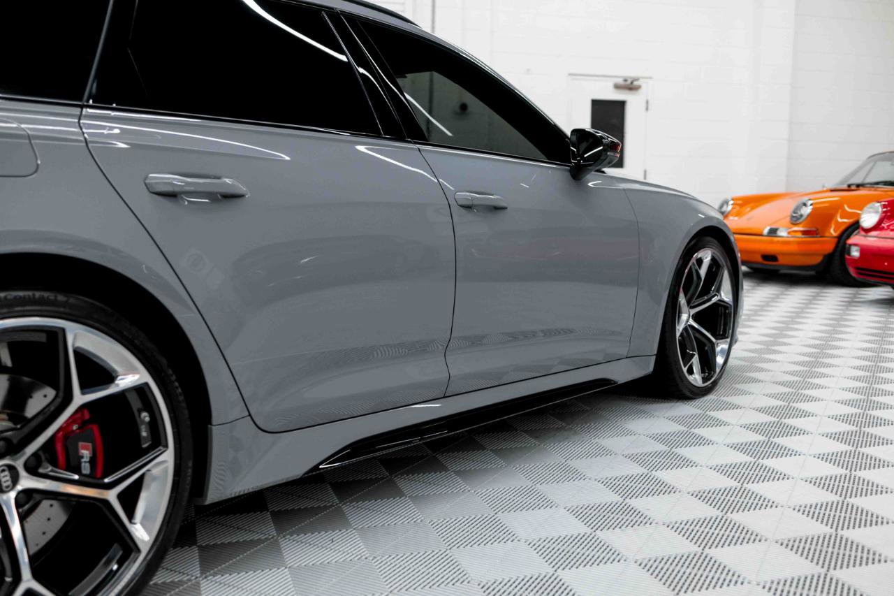 Used 2025 Audi RS 6 performance AWD/4WD image 31