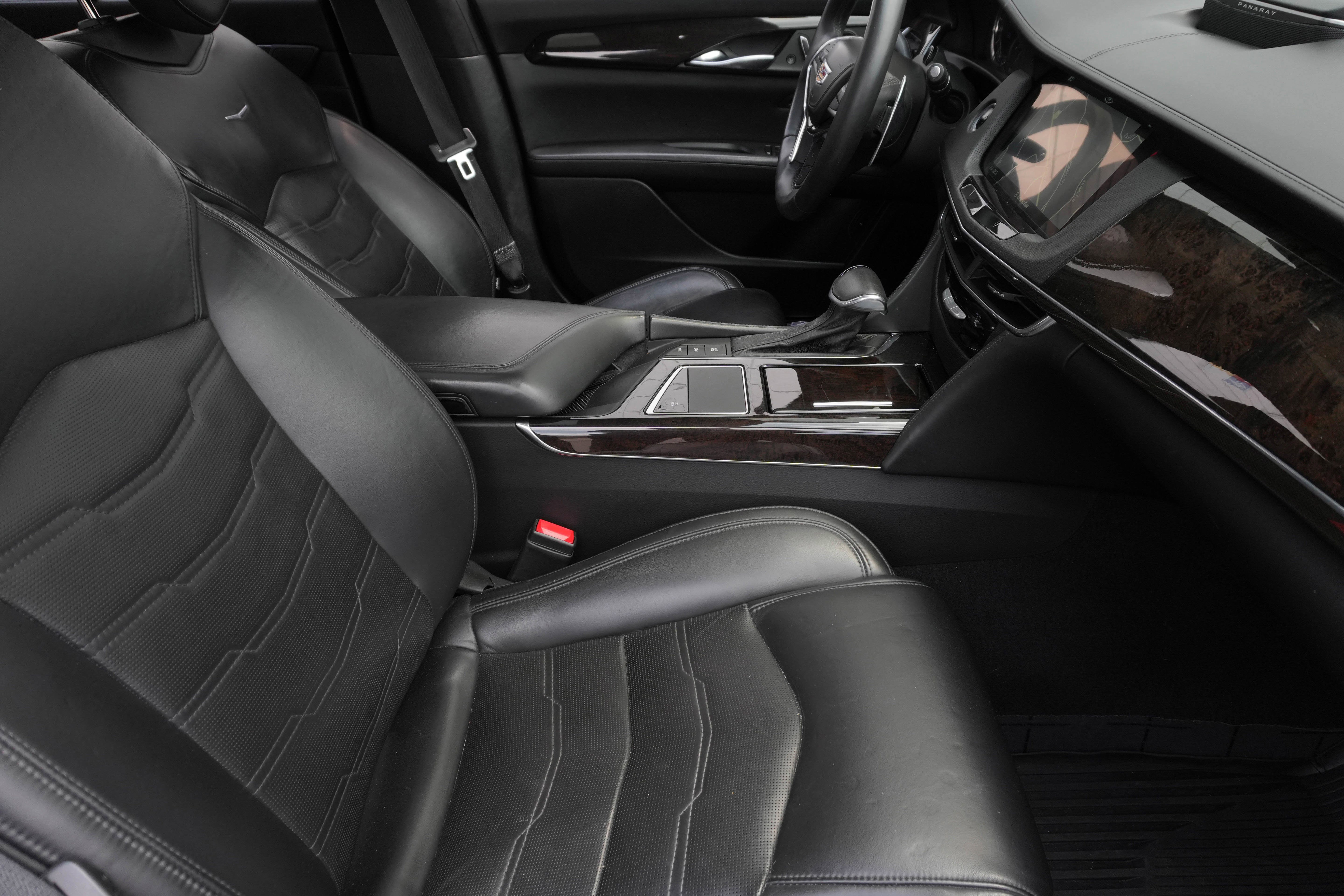 Used 2018 Cadillac CT6 Platinum AWD/4WD image 12